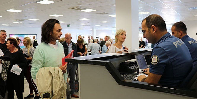 Belçika'dan geldiler, Türkiye'ye adım atar atmaz şoka girdiler!
