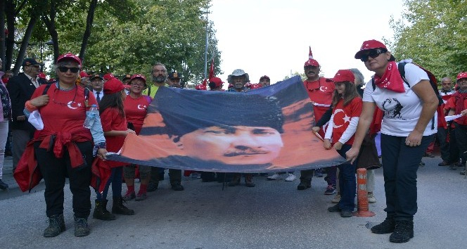 Kastamonu’da 105 kilometrelik &quot;Atatürk ve İstiklal Yolu Yürüyüşü&quot; sona erdi