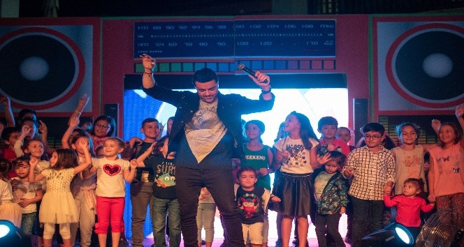 Forum Aydın’da Burak Kut coşkusu yaşandı