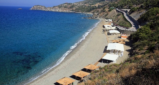 Aysultan Kadınlar Plajı 40 bin kadını ağırladı