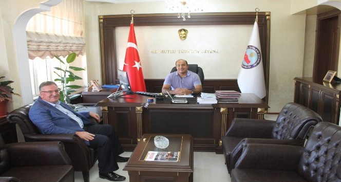 İşadamı Kaplan’dan Kaymakam Duman’a hayırlı olsun ziyareti