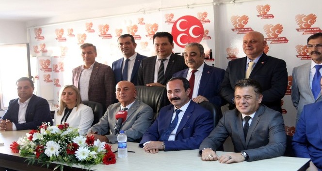 MHP Denizli’de 9 ilçenin belediye başkan aday adayını açıkladı