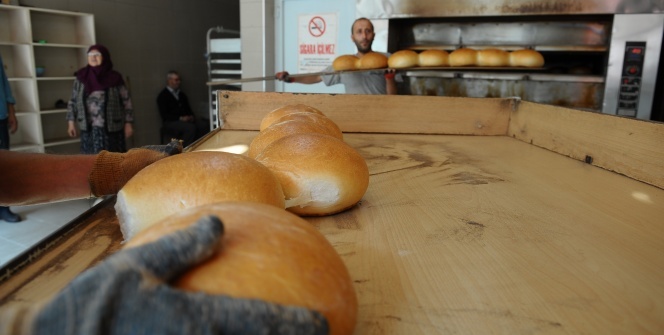 Bu fırında 400 gram ekmek 1 lira
