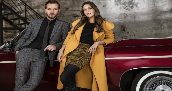 Aslı Enver yeni sezonda DeFacto ile anlaştı