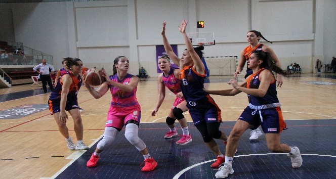 Türkiye Kadınlar Basketbol Ligi: Yalova VIP Gençlik: 60 - Akdeniz Üniversitesi: 64
