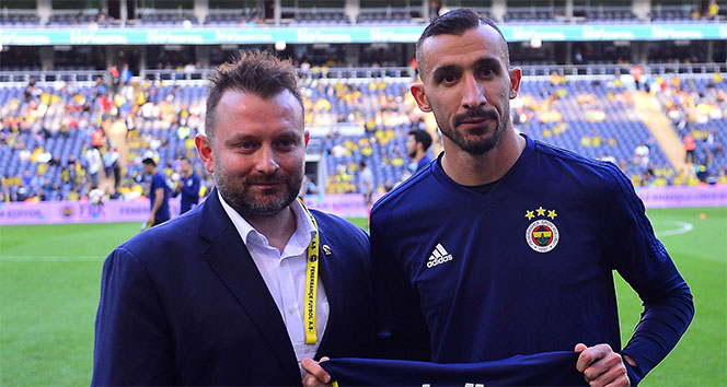 Mehmet Topal’a 500. maç ödülü