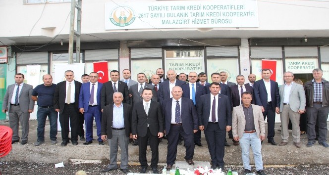Malazgirt’te tarım kredi kooperatifi bürosu açıldı