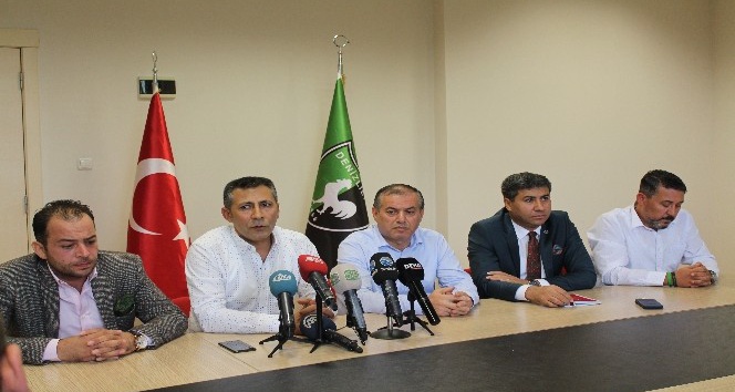 Başkan Mustafa Üstek: “Osman Özköylü, 440 bin liraya üç ay oynadı, hakkı değildi”