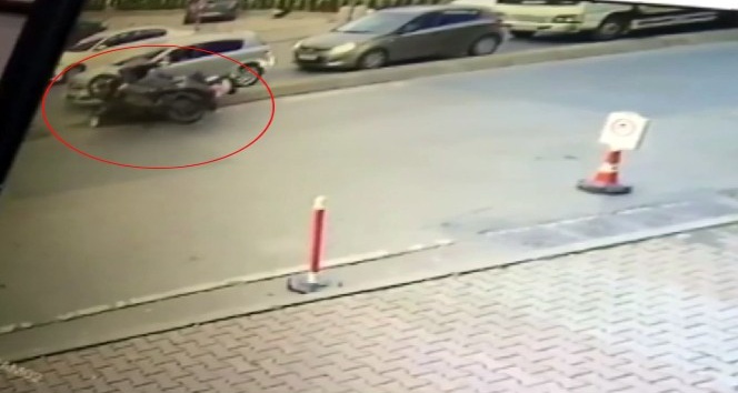 (Özel) Ümraniye’de feci motosiklet kazası kamerada