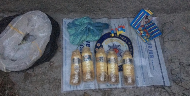 Polise saldırmak için hazırlanan bombalar ele geçirildi