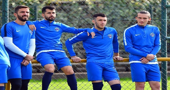 Kasımpaşa, Akhisarspor maçı hazırlıklarını sürdürdü