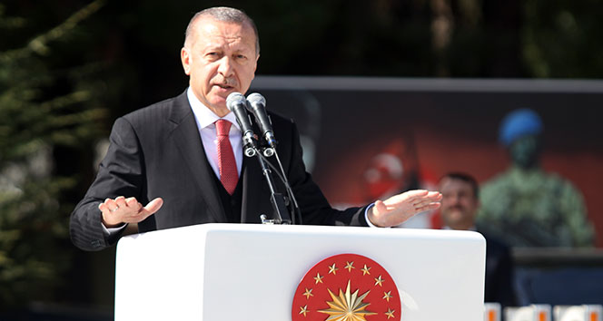 Cumhurbaşkanı Erdoğan: &#039;Fırat’ın doğusundaki terör yuvalarını da darmadağın edeceğiz&#039;