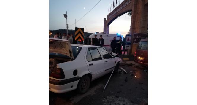 Karabük’te otomobil ile minibüs çarpıştı: 10 yaralı