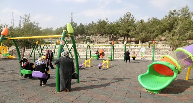 Belediye tesislerine halk ziyareti sürüyor