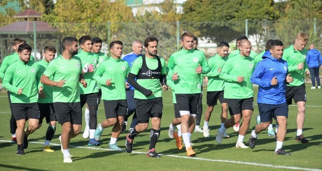 Atiker Konyaspor Çaykur Rizespor hazırlıklarını sürdürüyor