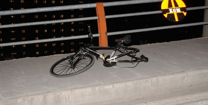 Takla atan bisiklet sürücüsü hayatını kaybetti