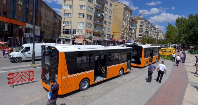 Belediye Başkanı Bahçeci: "Gayretimiz çocuklarımıza yaşanabilir bir şehir inşa etmek"