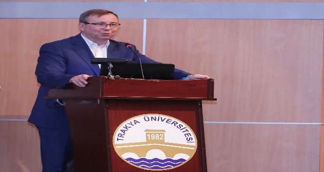Trakya Üniversitesi’nde Türkiye ve Dünya Ekonomisi konuşuldu