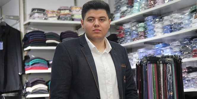 Muhtar adayının ismini duyan kamera şakası sanıyor