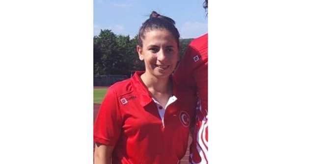 Milli sporcu soyunma odasında ölü bulundu!