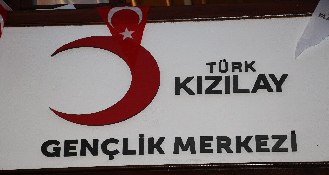 Türk Kızılay’ın ilk gençlik merkezi olan &quot;Ankara Gençlik Merkezi&quot; açıldı