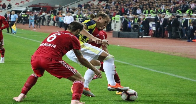 Spor Toto Süper Lig: DG Sivasspor: 0 - Fenerbahçe: 0 (Maç sonucu)