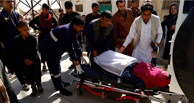 Afganistan seçimlerinin birinci gününde 192 saldırı, 38 ölü