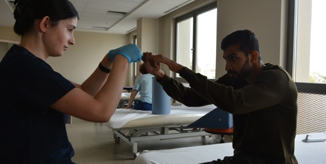 Bir futbolcunun göz yaşartan hikayesi