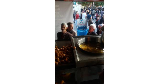Şehit Nurcan Karakaya ve Bedirhan Mustafa Karakaya  için 5 bin kişilik lokma dağıtıldı