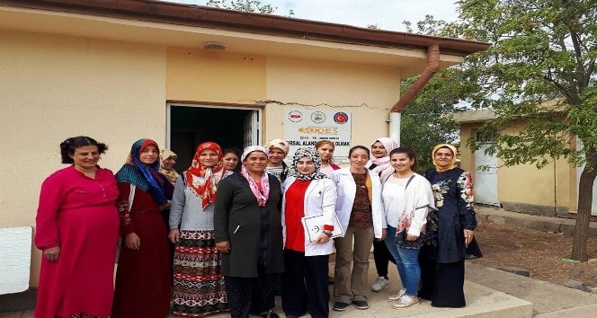 Elbeyli ilçesinde bayanlara Meme kanseri anlatıldı