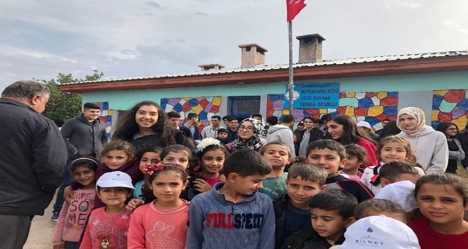 Minik kalplerden minik kalplere