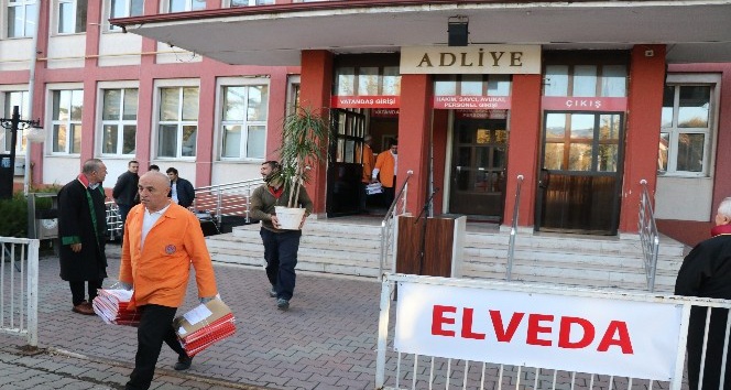 Bolu’da, 74 yıllık adliye binasına veda töreni düzenlendi