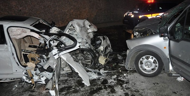 Bartın'da trafik kazası: 2 ölü, 5 yaralı
