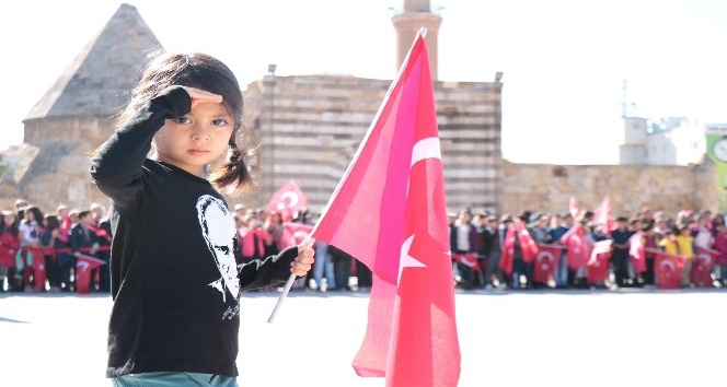 Kırşehir’de Cumhuriyet Bayramı Kutlamalarına Büyük İlgi