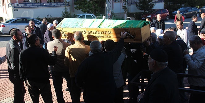 Acı tesadüf! 10 dakikada aldıkları iki haberle yıkıldılar