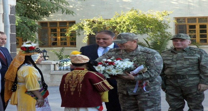 2’inci Ordu Komutanı Orgeneral Temel’den, Kilis Valisi’ne veda ziyareti