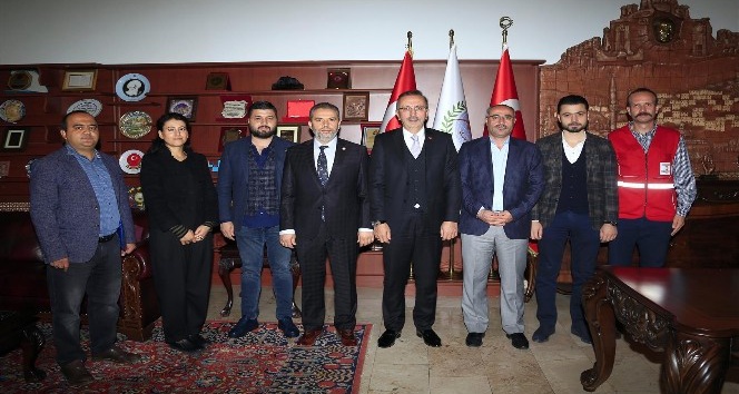 Kızılay Nevşehir Şube Başkanı Civelek, Başkan Seçen’i ziyaret etti