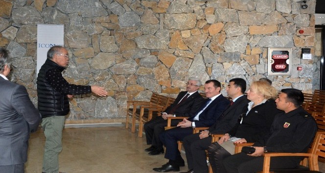 Kütür ve Turizm Bakan Yardımcısı Arısoy, Kalehöyük Arkeoloji Müzesi’nde inceleme yaptı