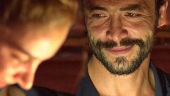  Evden uzaklaştırmadan kitle iletişim araçlarıyla rahatsız etmemeye kadar geniş alanda bir uzaklaştırma kararı verildi” dedi. 