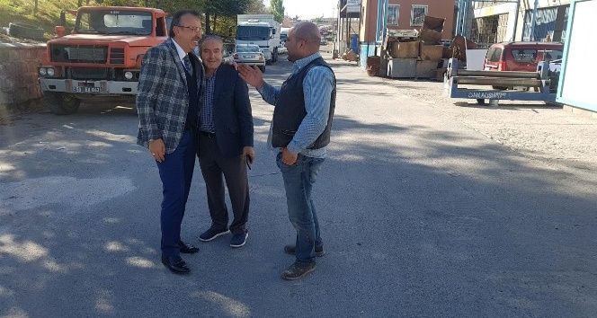 Belediye Başkanı Seçen, Lale sanayi sitesi esnaflarını ziyaret etti