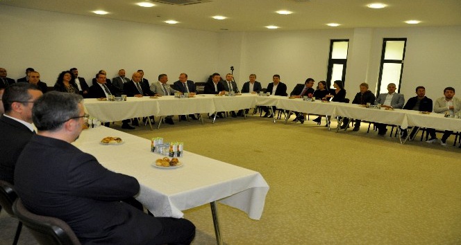 Karacabey’in vergi rekortmenleri ödüllendirildi