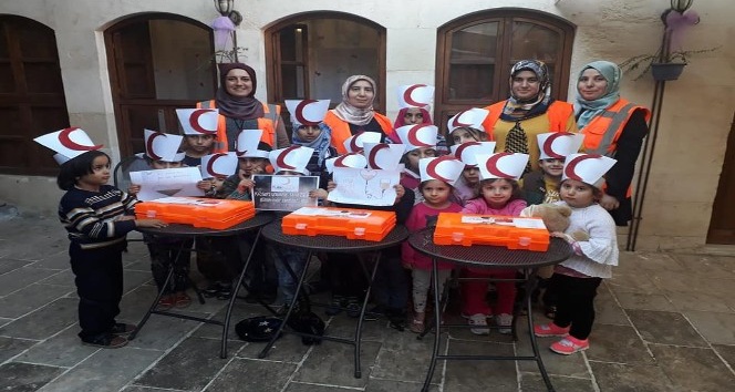 Türk ve Suriyeli çocuklar Kızılay’ın etkinliğine katıldı