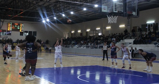 Türkiye Kadınlar Basketbol 1. Ligi: Elazığ İl Özel İdare: 75 - İstanbulgücü: 65