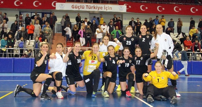 Türkiye Bayanlar Hentbol Süper Ligi: Kastamonu Belediyespor: 26 - Muratpaşa Belediyespor: 20