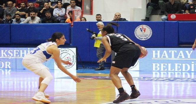 Türkiye Kadınlar Basketbol Süper Ligi: Hatay Büyükşehir Belediyespor: 88 - Beşiktaş: 72