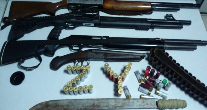 Cono aşiretinde uyuşturucu kavgası: 3 yaralı