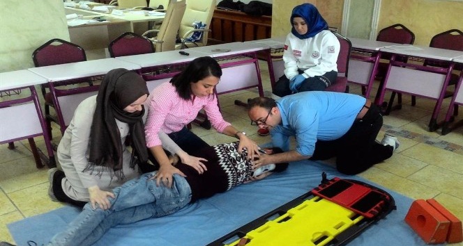 Kırıkkale’de sağlık personeline Travma Resüsitasyon Kursu