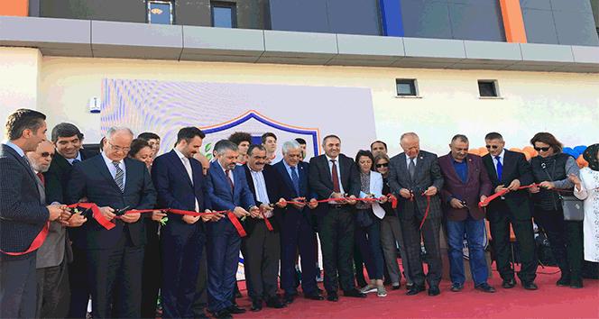 “İz bırakan nesiller yetiştireceğiz”