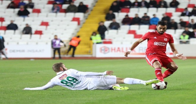 Spor Toto Süper Lig: DG Sivasspor: 0 - Atiker Konyaspor: 0 (Maç sonucu)