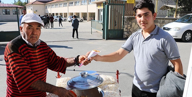 Bunu satarak 3 katlı ev yaptırdı, 6 çocuk büyüttü! Kapış kapış gidiyor